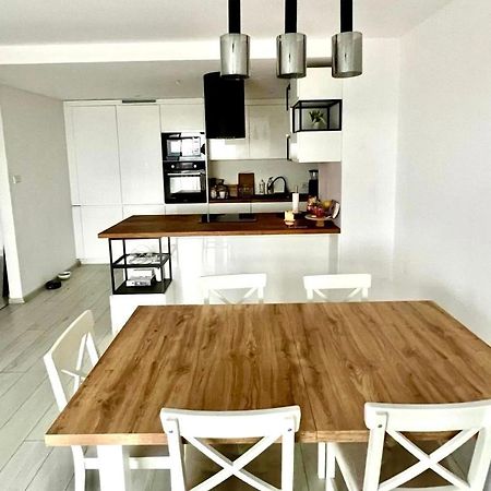 Skyview Apartament Apartment Przemysl Bagian luar foto